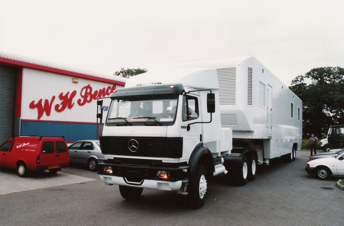 1983